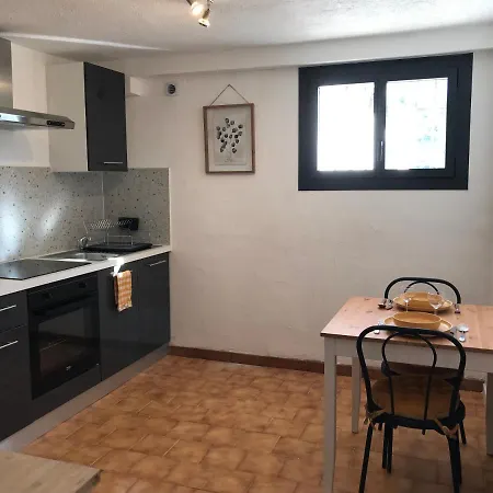 Superbe Bas De Villaix Apartment